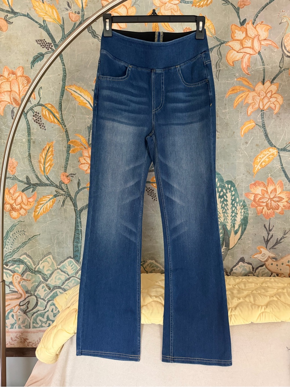 NWT Halara Flex Denim High Waisted Bootcut Jeans Petite S